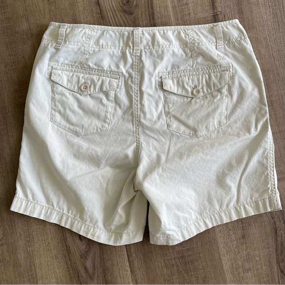 SOLD.  Eddie Bauer Women’s Cotton Shorts Pumice Size 6 - Picture 5 of 7